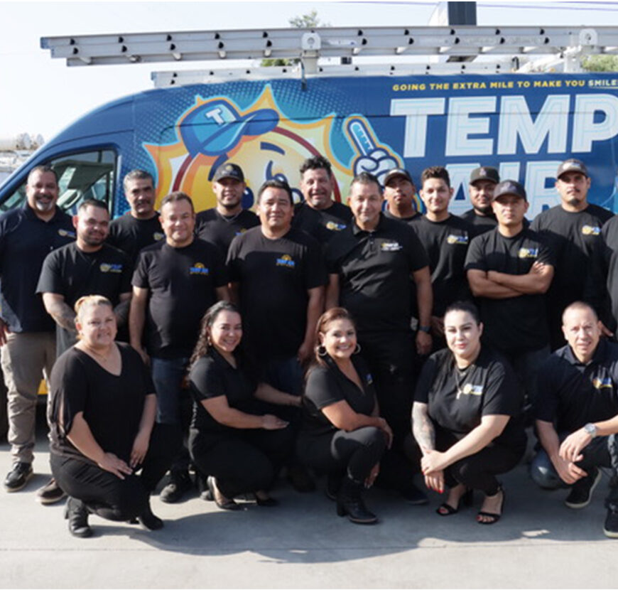 A group photo of the team at Temp Air System.